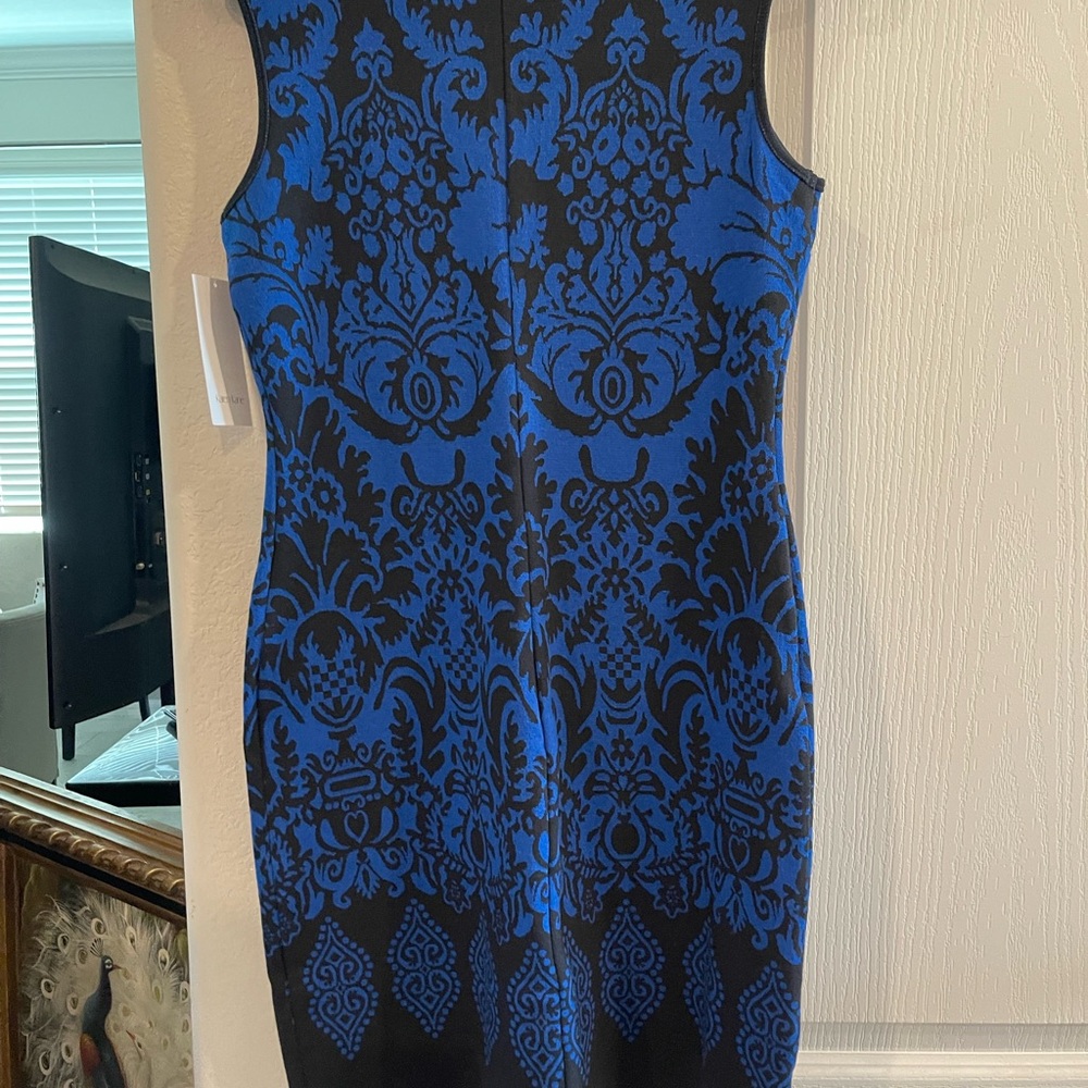 Karen Kane Blue and Black Patterned Midi Dress - Picture 4 of 4
